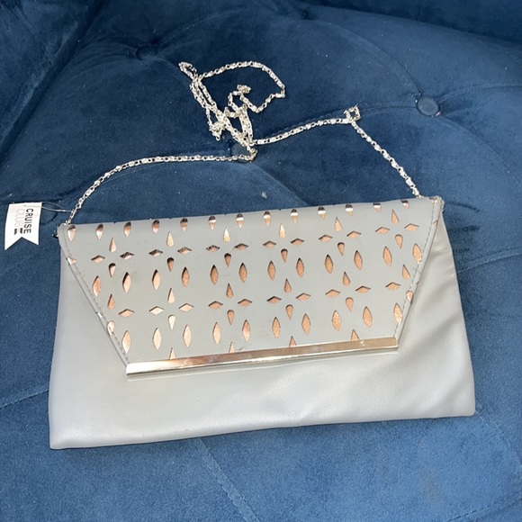 Bag - Picture 2 of 5